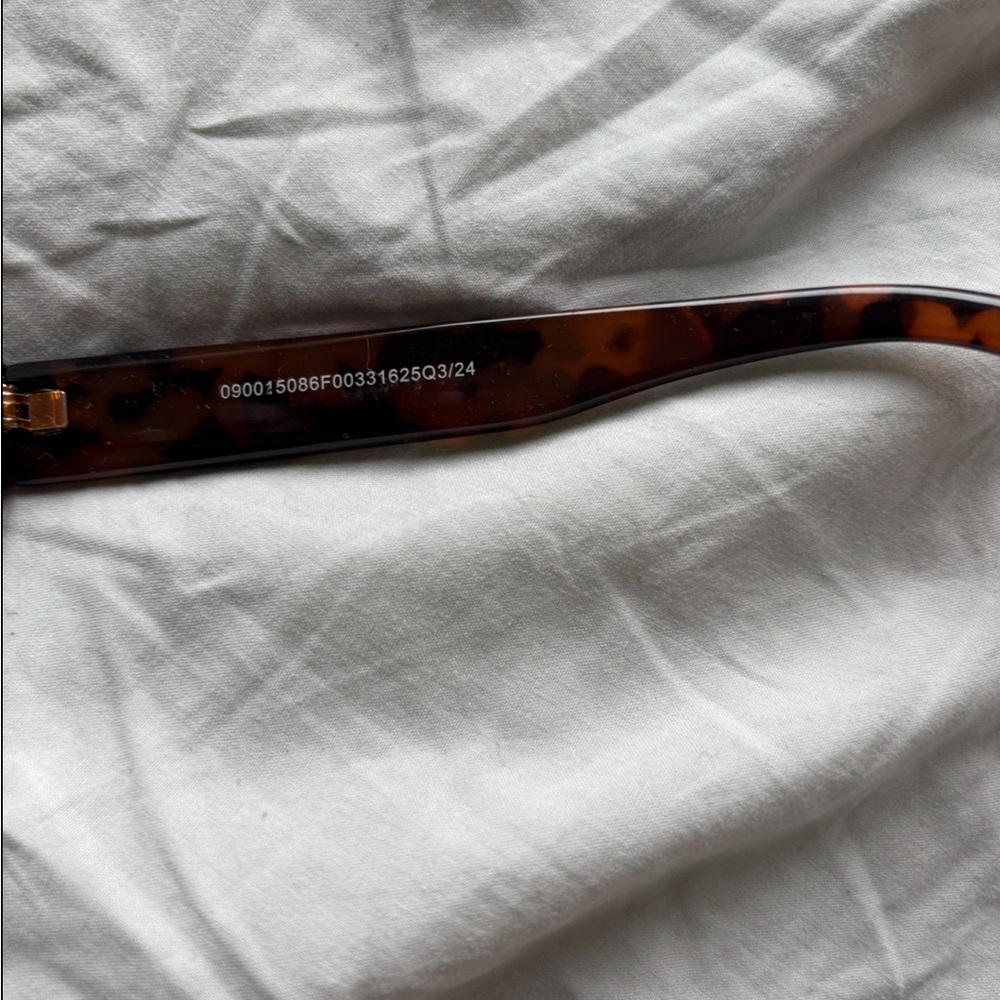Target Tortoise Shell Sunglasses - Picture 2 of 3